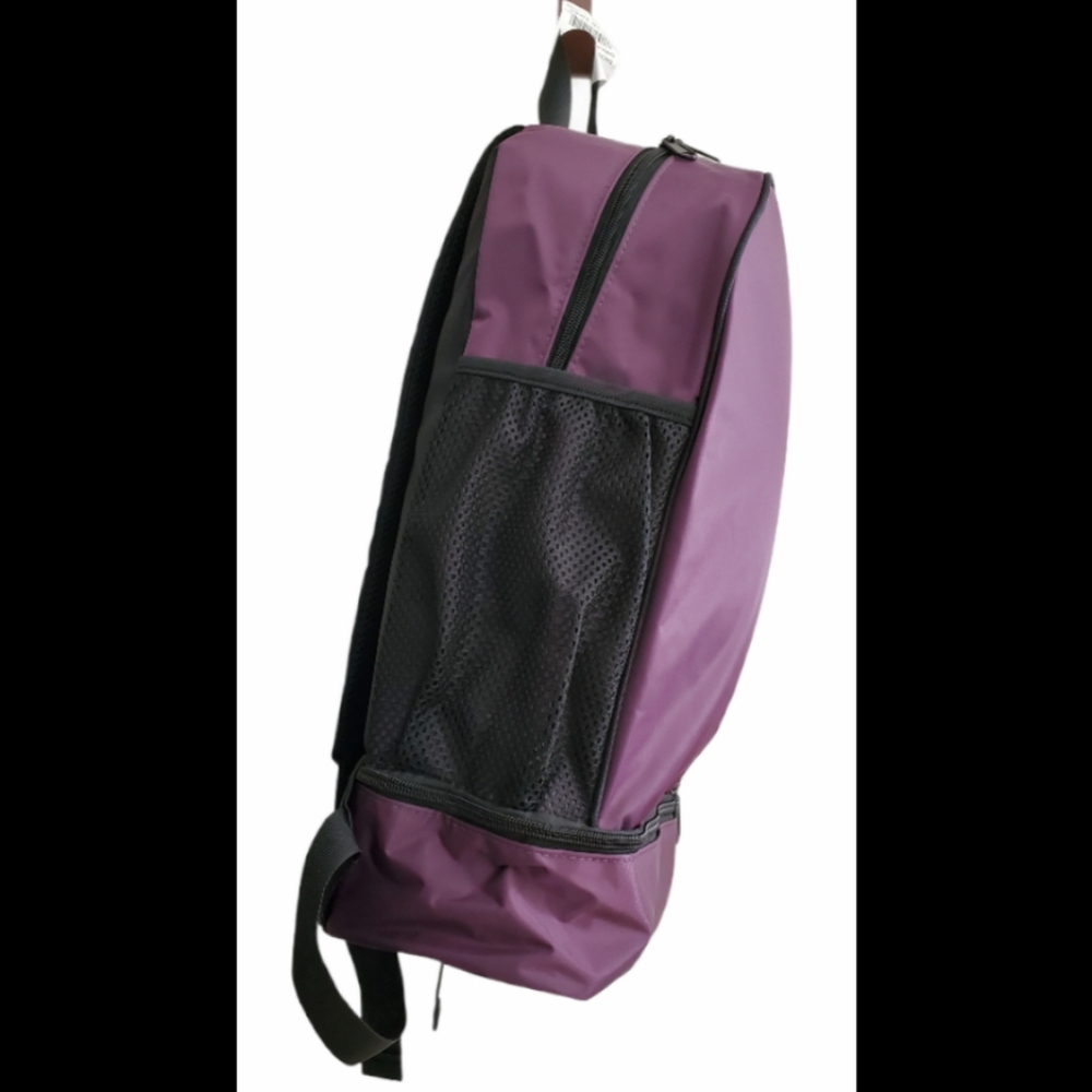 Backpack - Picture 2 of 5